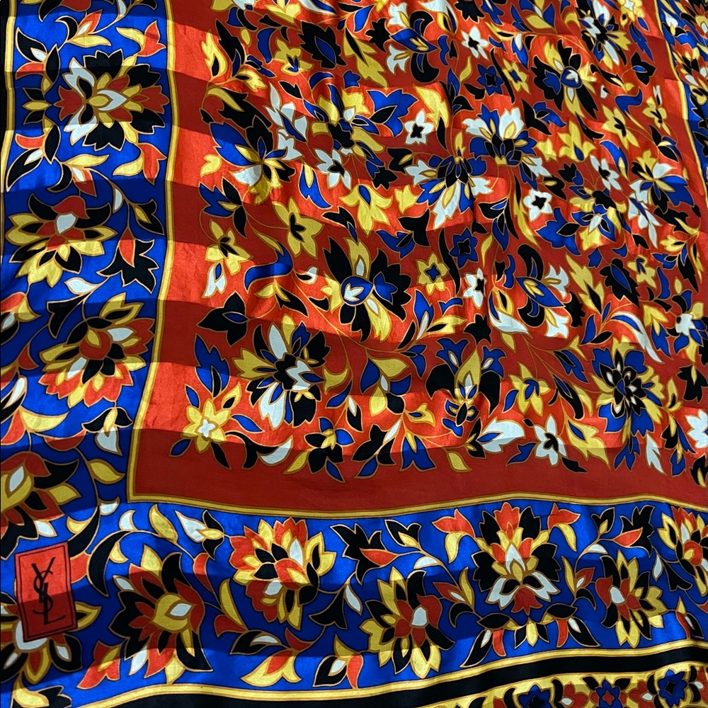 YvesSaintLaurent Scarf. 100% Silk. Vibrant colors. Flowers. Large.